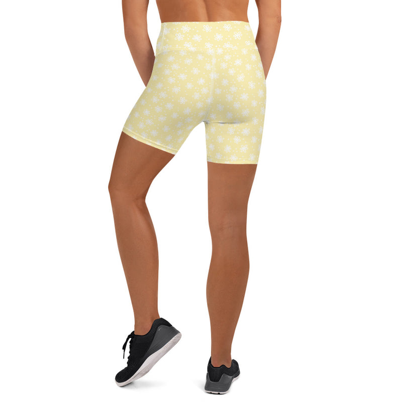 High-Waisted Shorts in Lovely Lemon