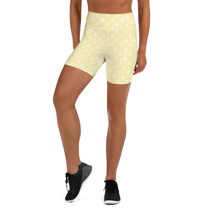 High-Waisted Shorts in Lovely Lemon